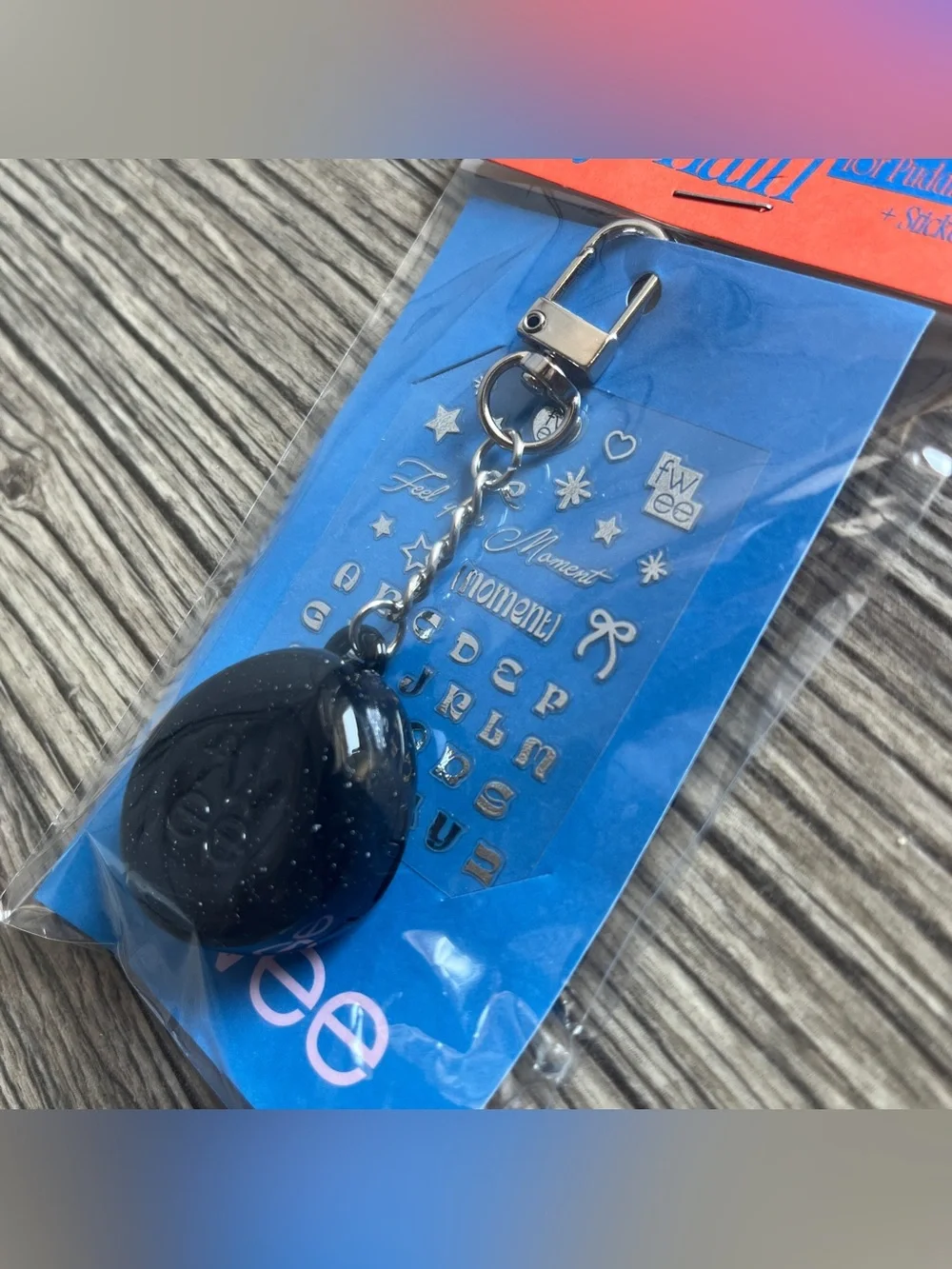 FWEE Pendant Keychain (for Pudding Pot) with Stickers - Sparkly Black Color